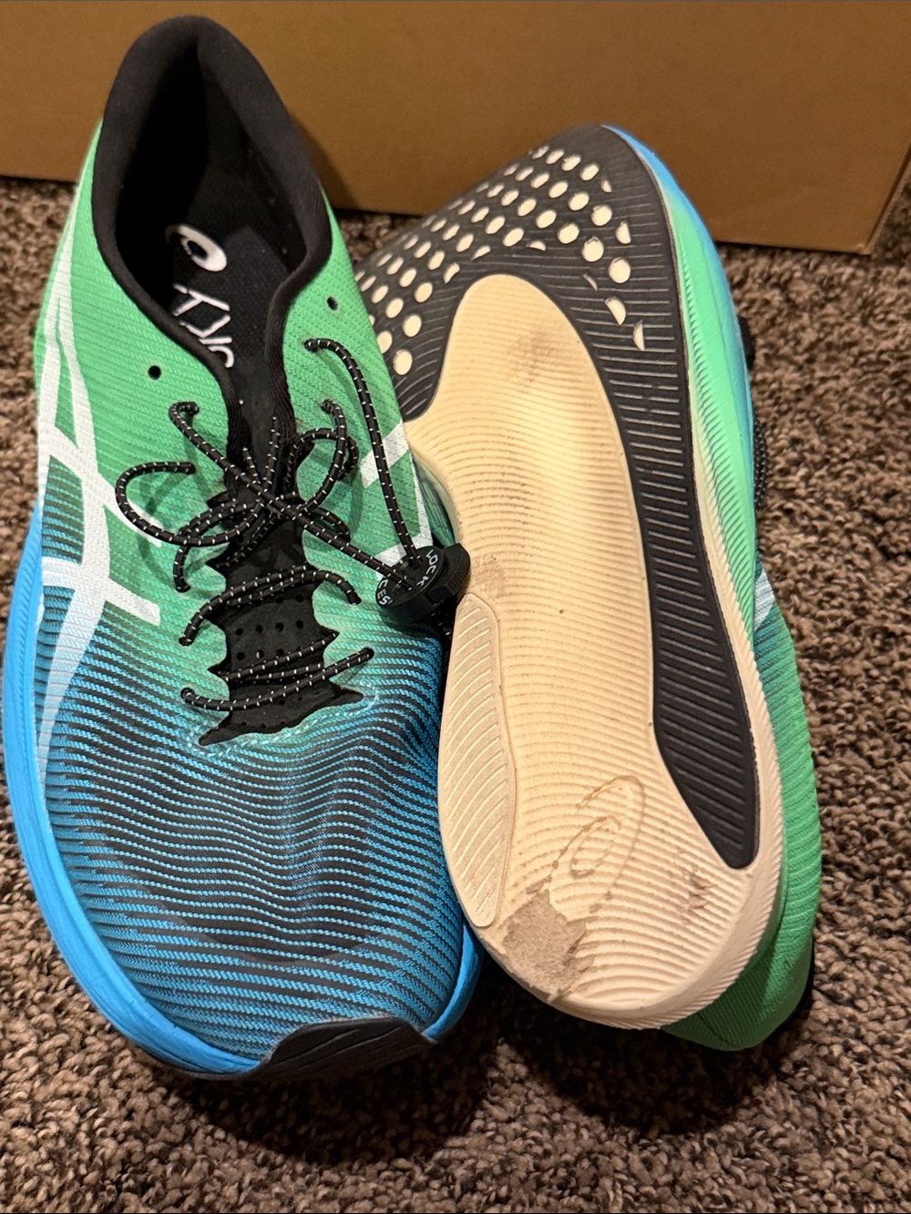 ASICS Metaspeed Sky+ - Picture 3 of 5